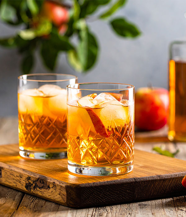 Major Baring Rye Opskrift på Apple 'N' Rye — BareénCocktail
