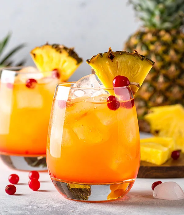 Opskrift på BahamaMama cocktail