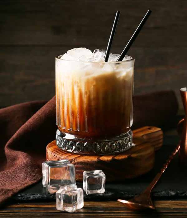 Salted Caramel White Russian opskrift