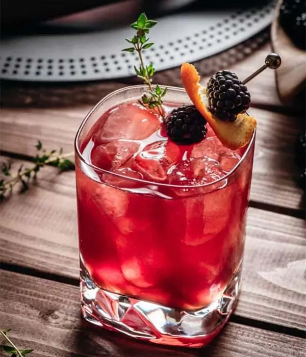 Opskrift på Woo Woo — BareénCocktail